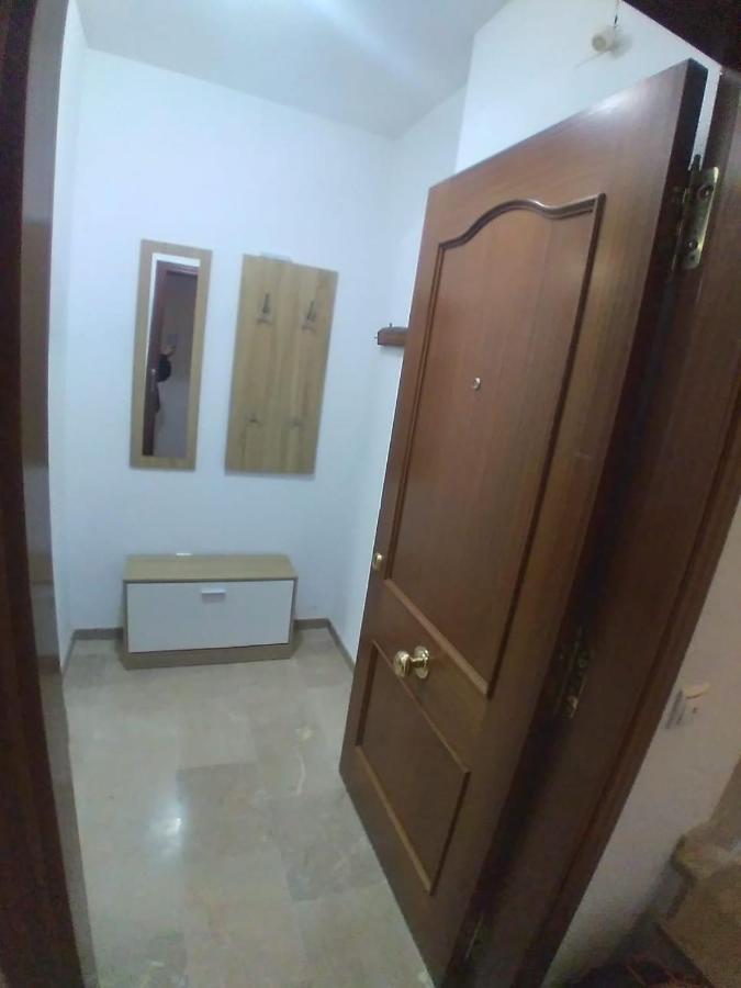 Апартаменти Japi Duplex Лусена Екстер'єр фото